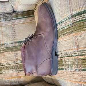 Johnston & Murphy Chukka Boots